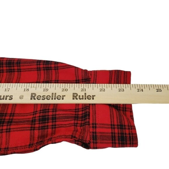Duluth Trading Flannel Shirt Womens Medium Red Plaid Free Swinging Button Front - Picture 9 of 9